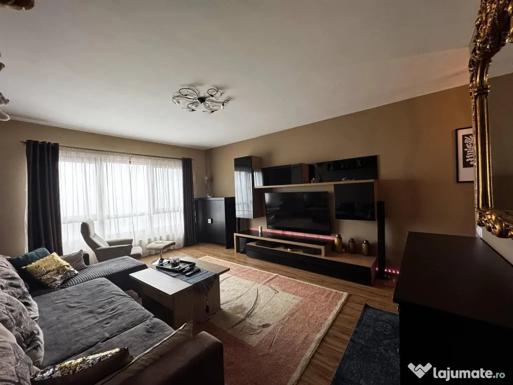 Apartament 3 camere Metalurgiei Cartierul Solar 