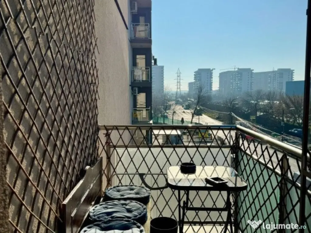 Apartament 3 camere Metalurgiei Cartierul Solar 