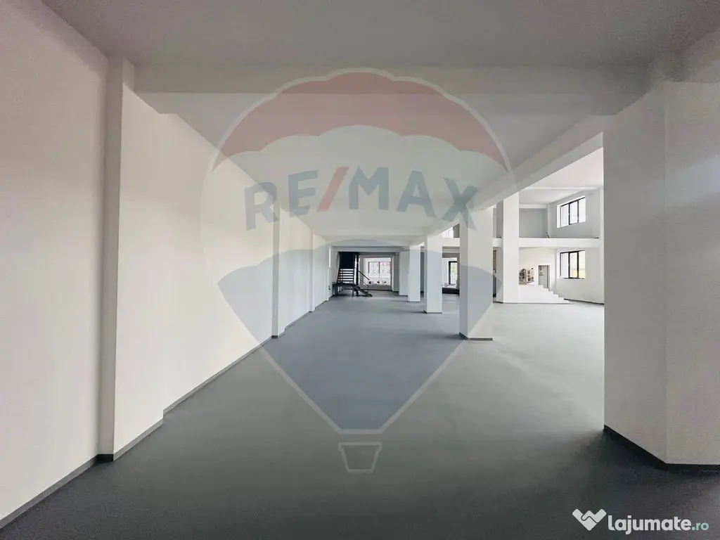 DE INCHIRIAT Spațiu comercial/showroom | 975 mp | Otopeni