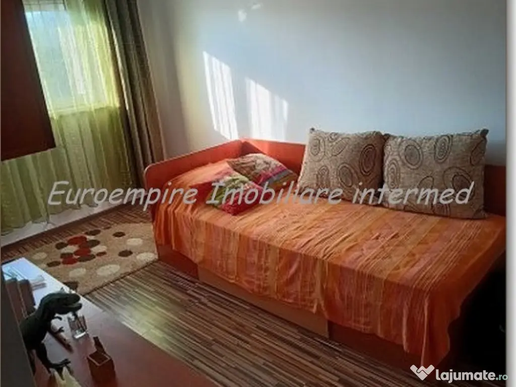 Apartament 2 camere decomandate Mansarda Poarta 6