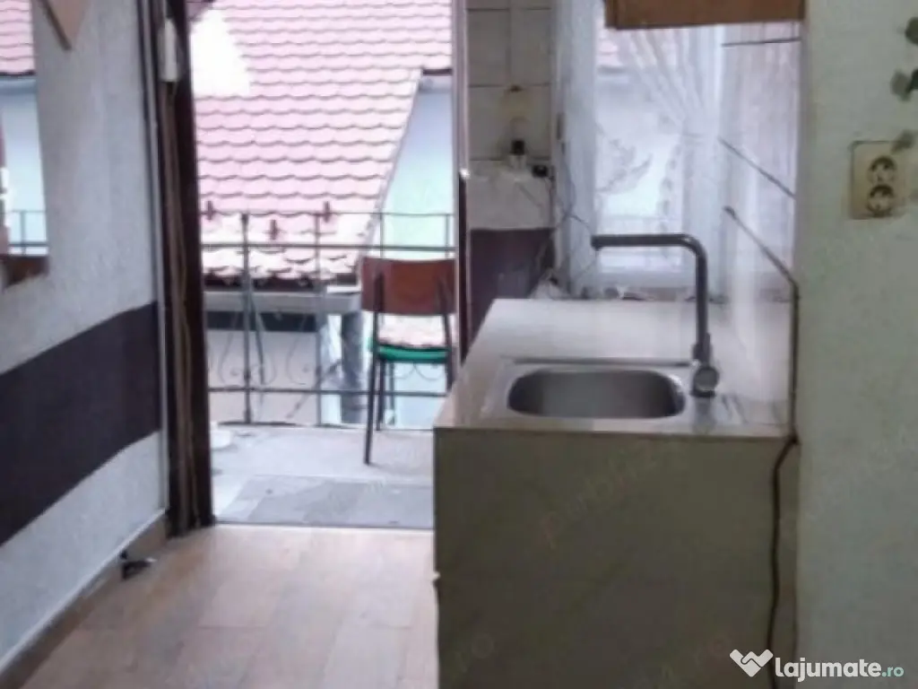 Garsoniera zona Ultracentrala