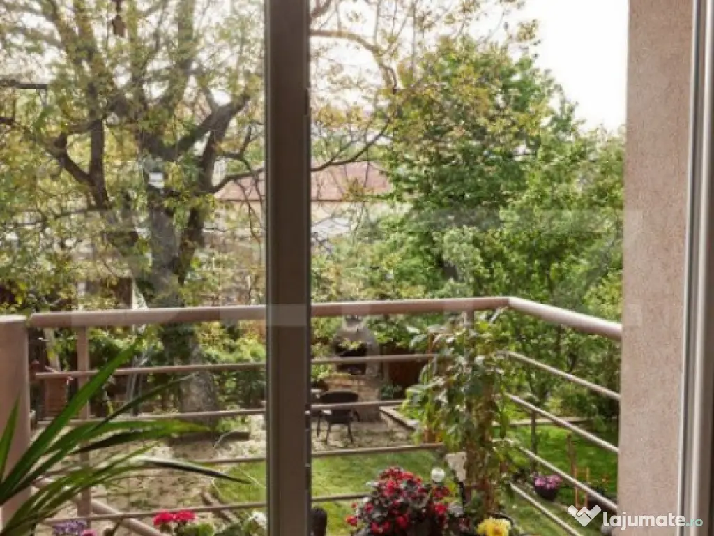 Casa individuala, 5 camere, 200 mp utili, 500 mp teren, zona