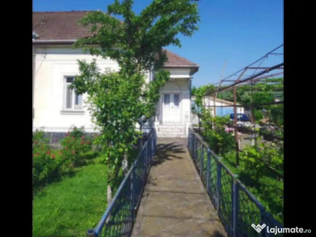 Casa de vanzare in Calan 