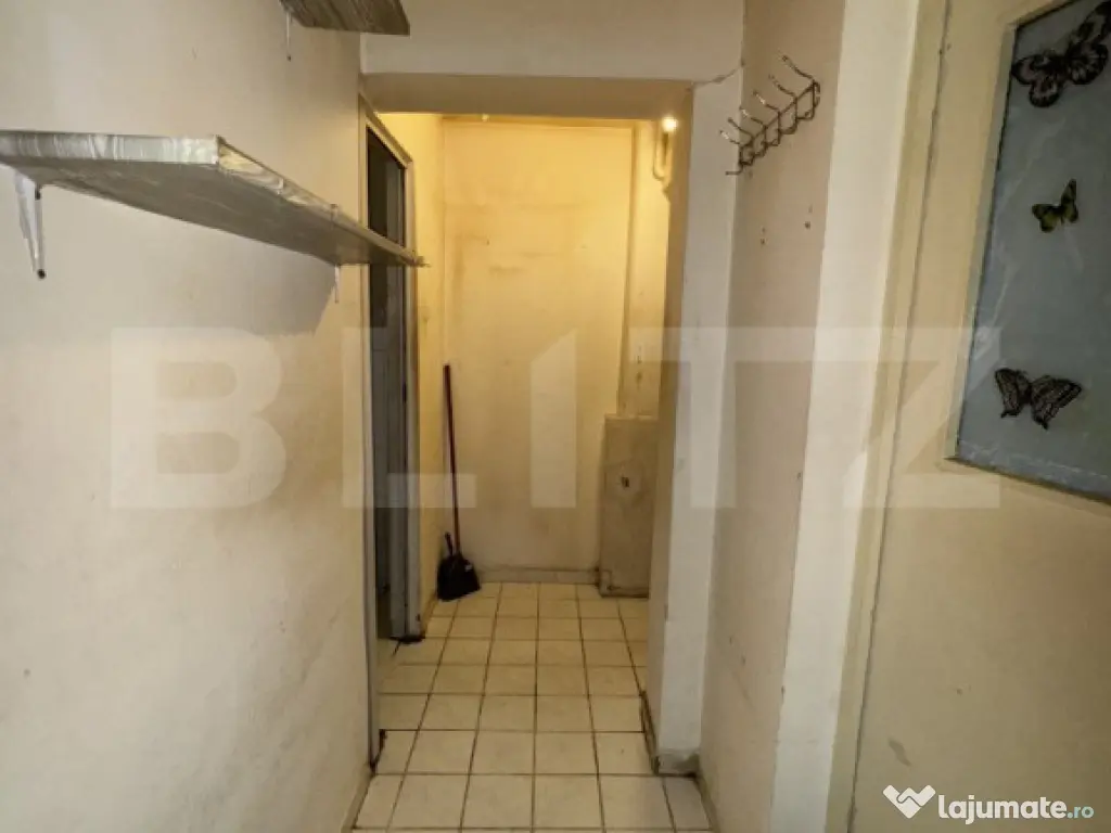 Apartament de vanzare, cu 3 camere, 43 mp, zona Dacia