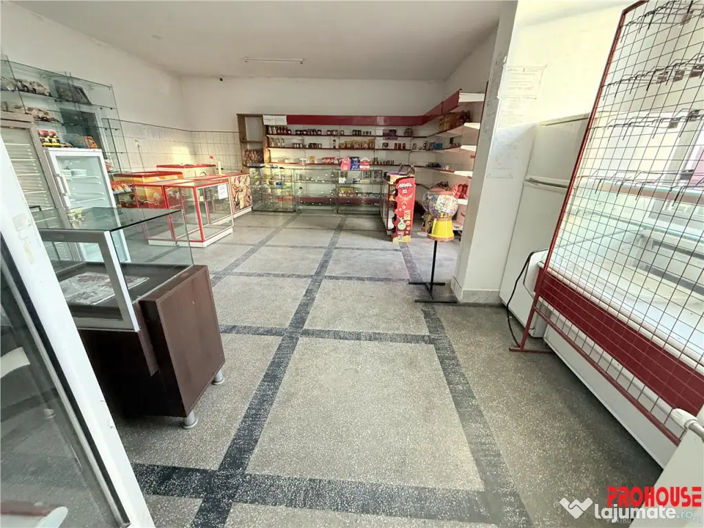 Secuieni - 17km de Bacau - spatiu comercial