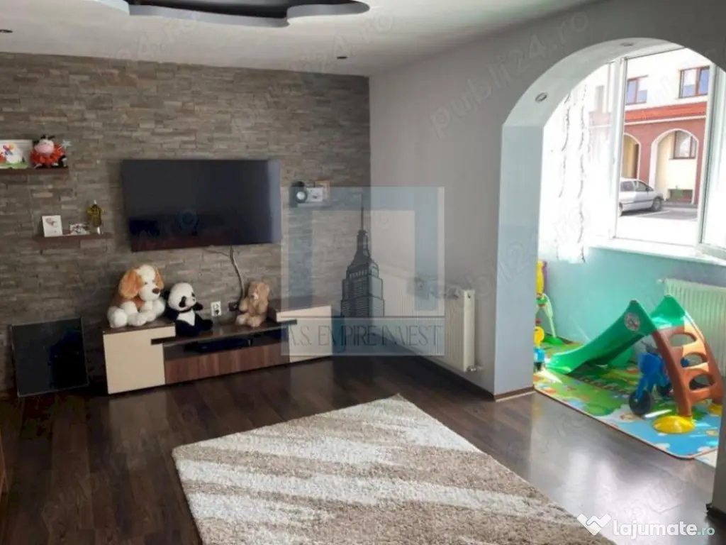 Ap 2 camere decomandat - zona Tractorul 