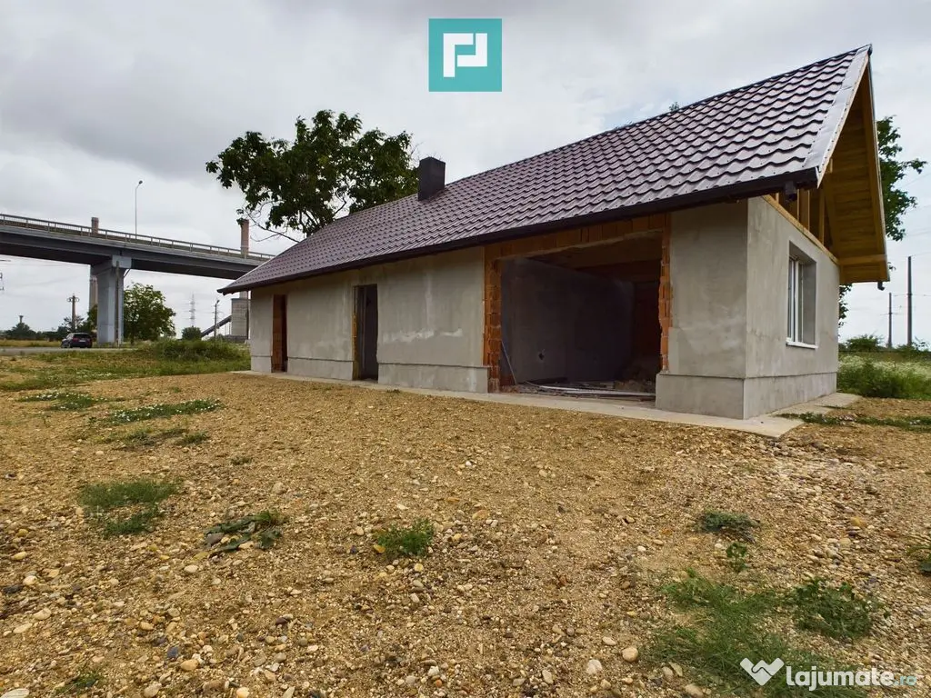 Casă cu 3 camere la roșu de vânzare zona 6Vânători