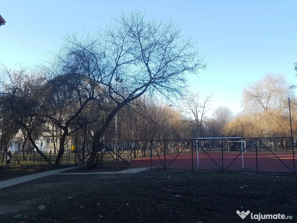 Garsoniera confort 3, etaj 1, bloc de garsoniere, libera, Stadionului 