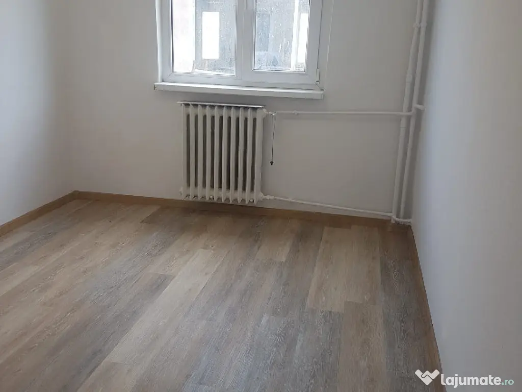 Garsoniera confort 3, etaj 1, bloc de garsoniere, libera, Stadionului 