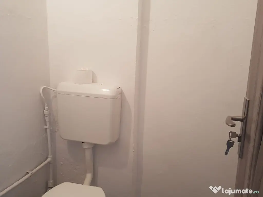 Garsoniera confort 3, etaj 1, bloc de garsoniere, libera, Stadionului 