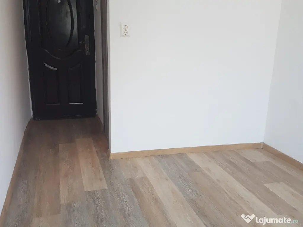 Garsoniera confort 3, etaj 1, bloc de garsoniere, libera, Stadionului 