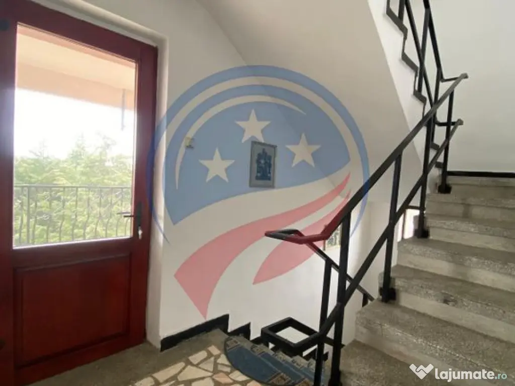 VILA CU 2500 MP TEREN LA 15 KM DE CRAIOVA CENTRU