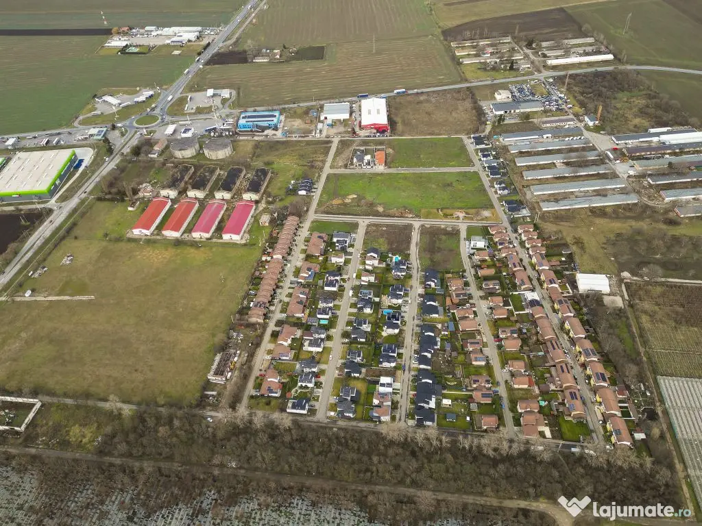 Teren Intravilan de 15.300 mp în Grădiște, Arad 