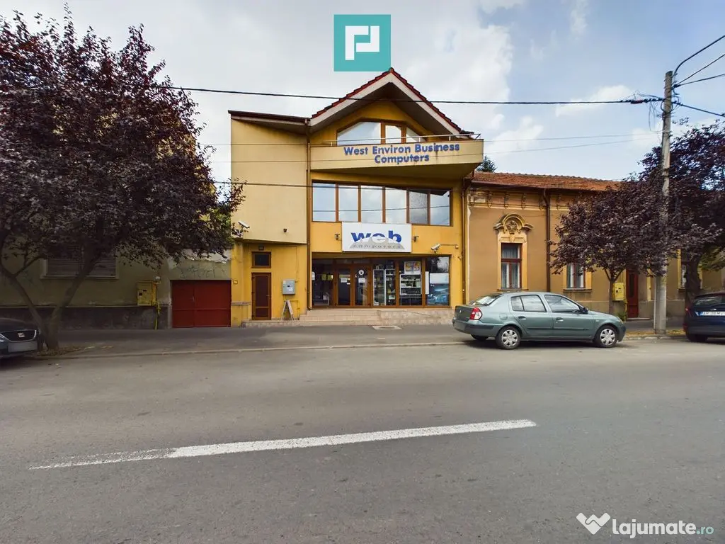 Casă cu destinații multiple Centru 