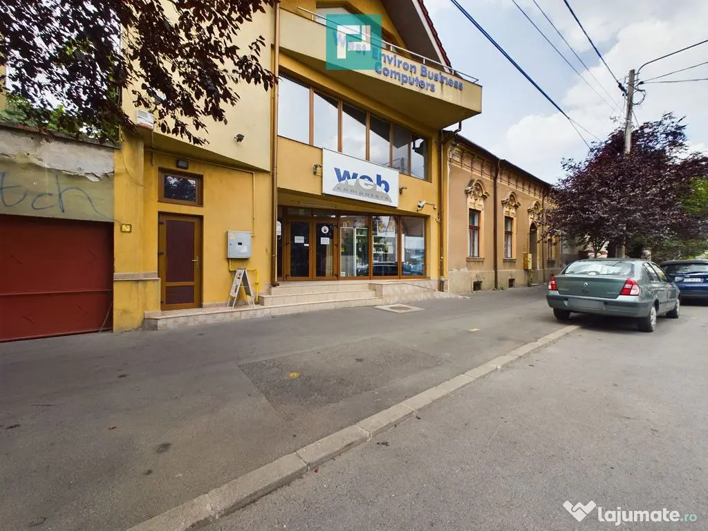 Casă cu destinații multiple Centru 