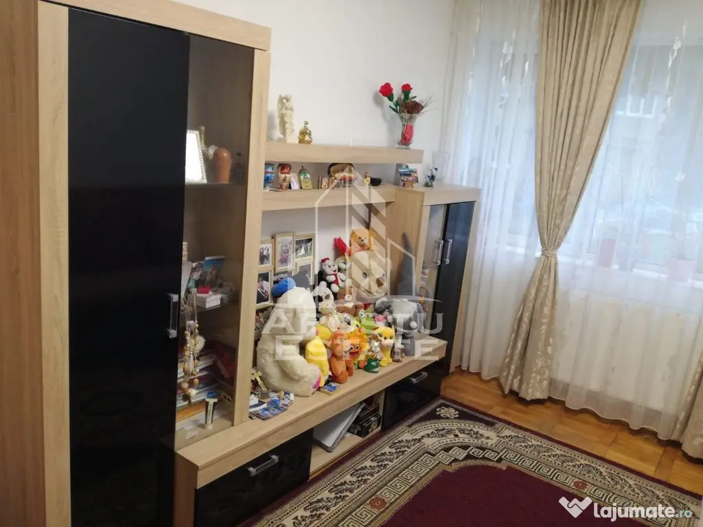 Apartament cu 2 camere, decomandat, situat in zona Iosefin