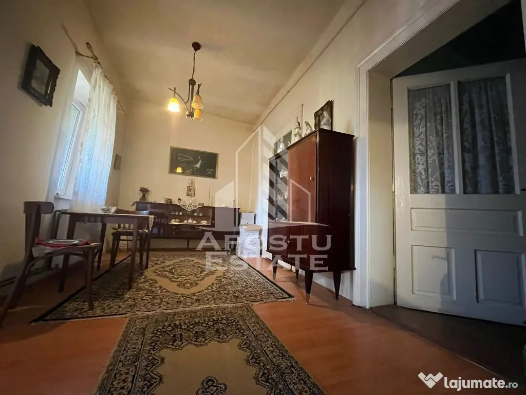 Casa cu 4 camere si teren de 2698 mp in zona Freidorf, Co...