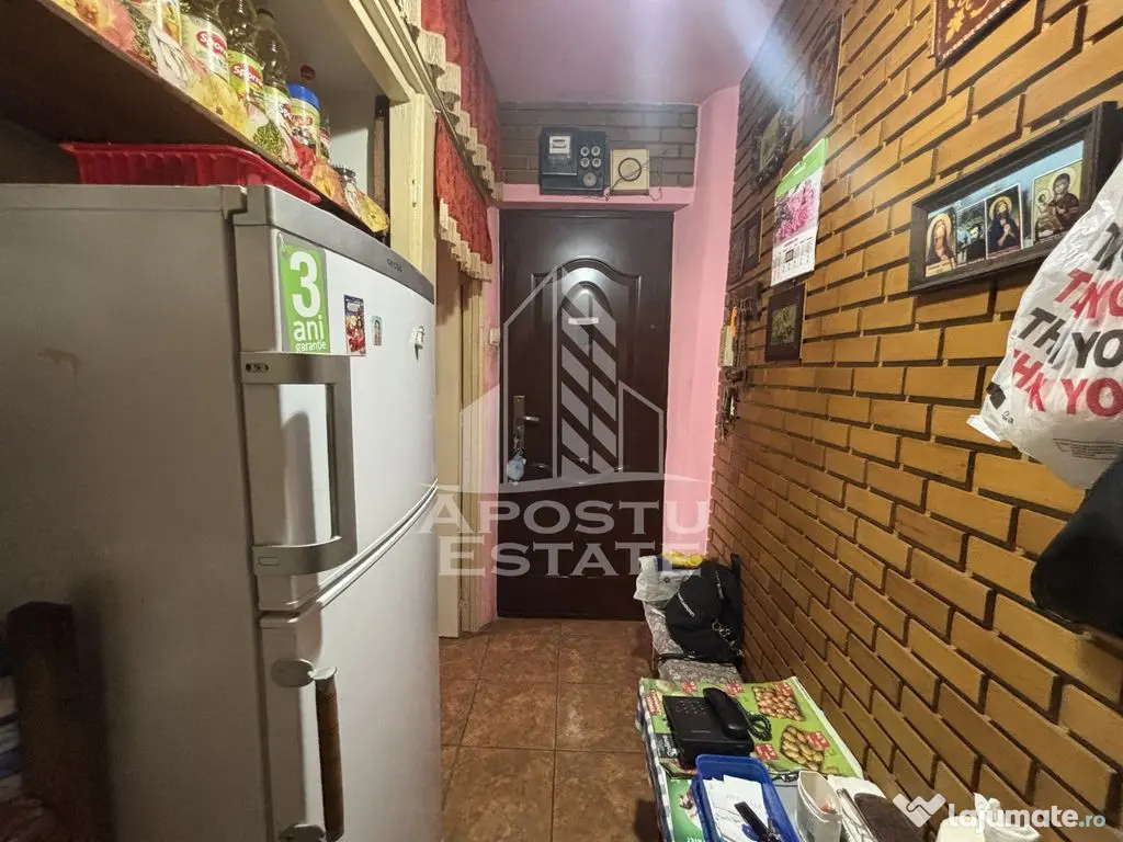 Apartament cu 2 camere in zona Girocului, centrala termica