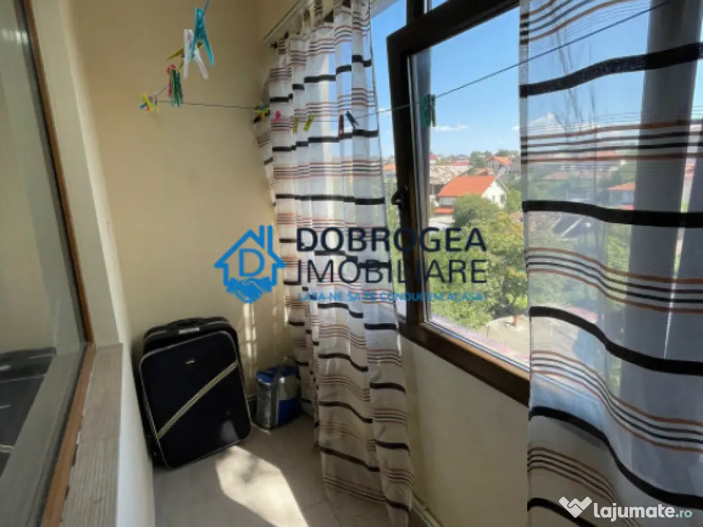 Ultracentral, 3 camere, decomandat, centrala termica 