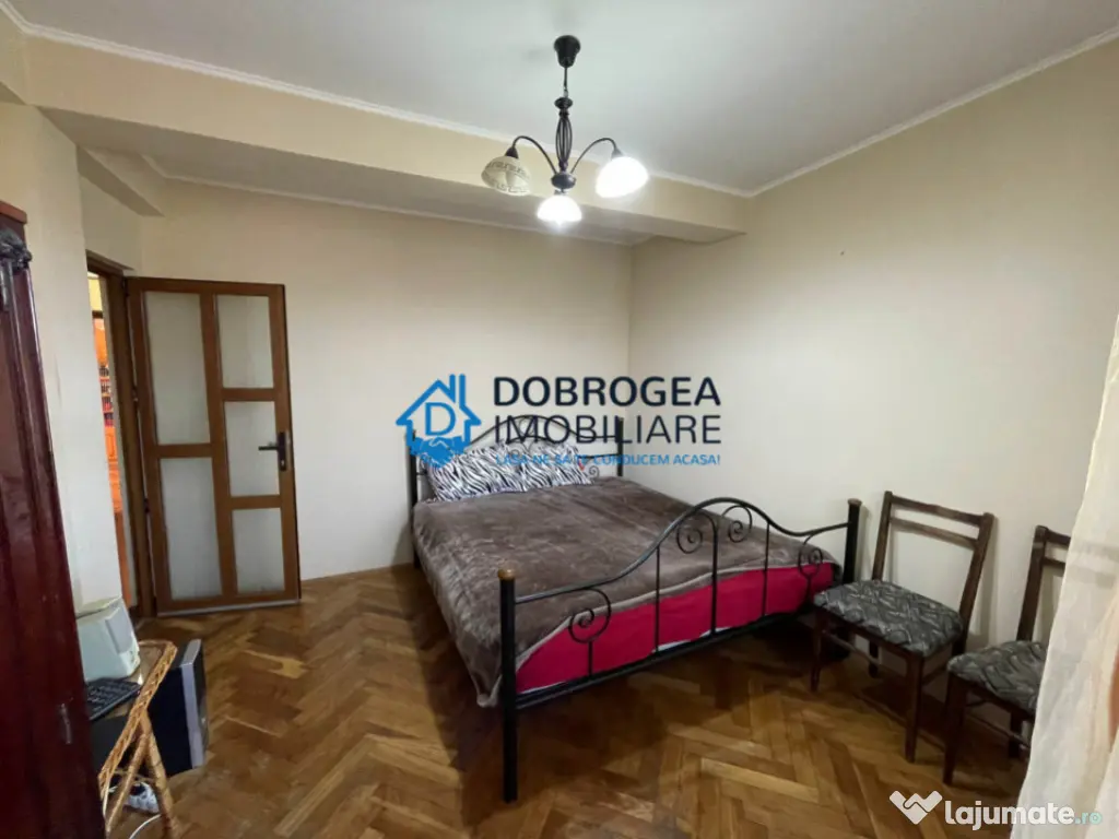 Ultracentral, 3 camere, decomandat, centrala termica 