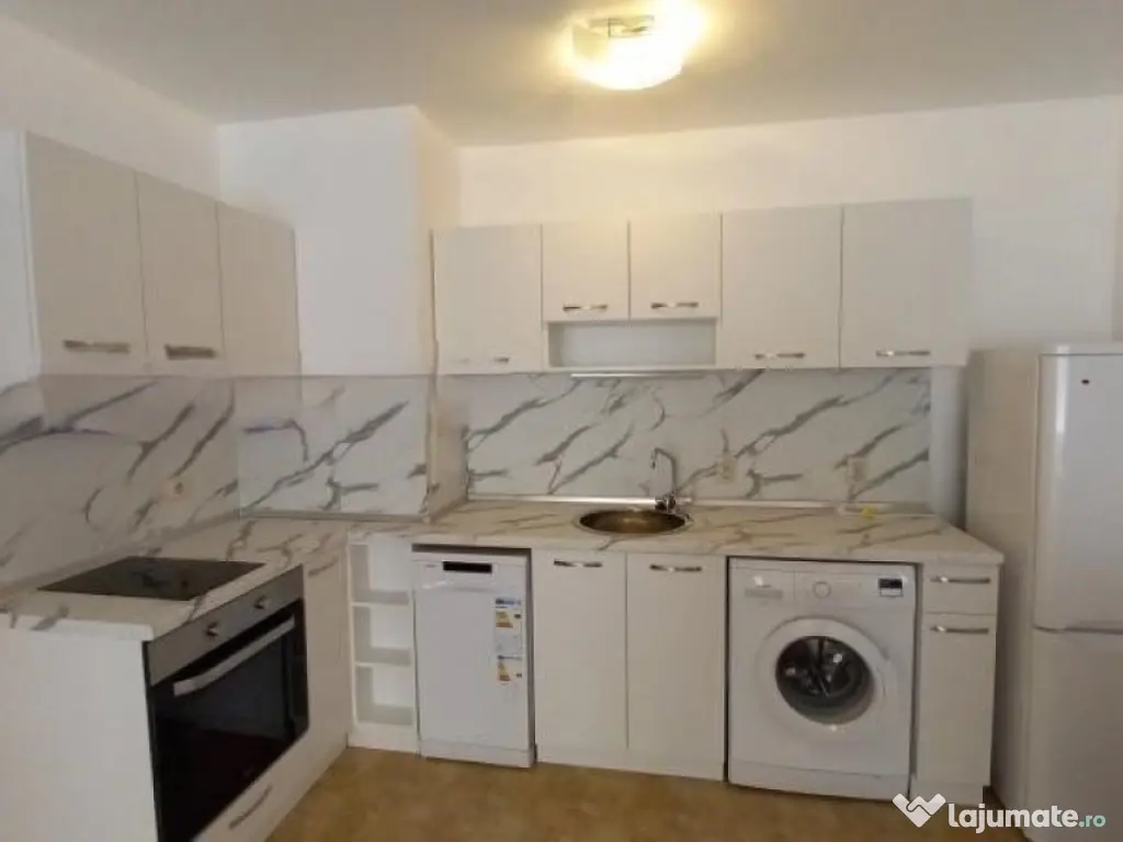 Vanzare apartament cu 3 camere zona Astra