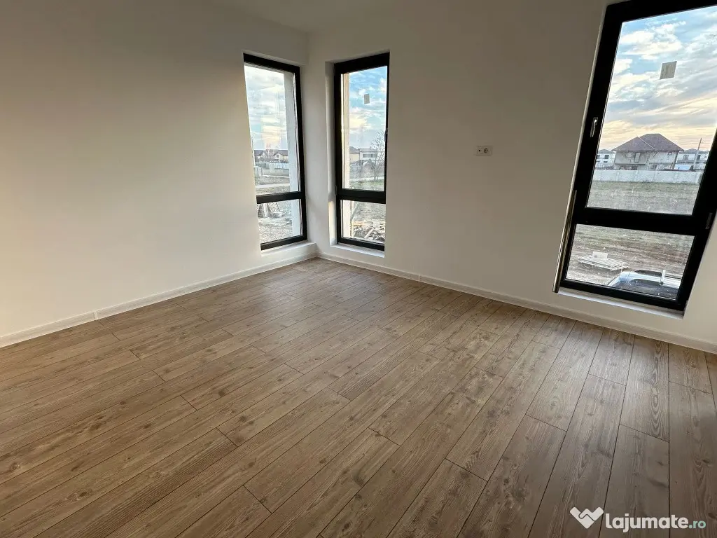 Vila 5 camere /Com. Berceni 