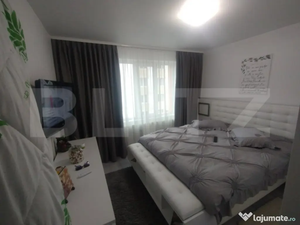 Apartament 2 camere,48mp,decomandat,etaj 3,zona centrala Nas