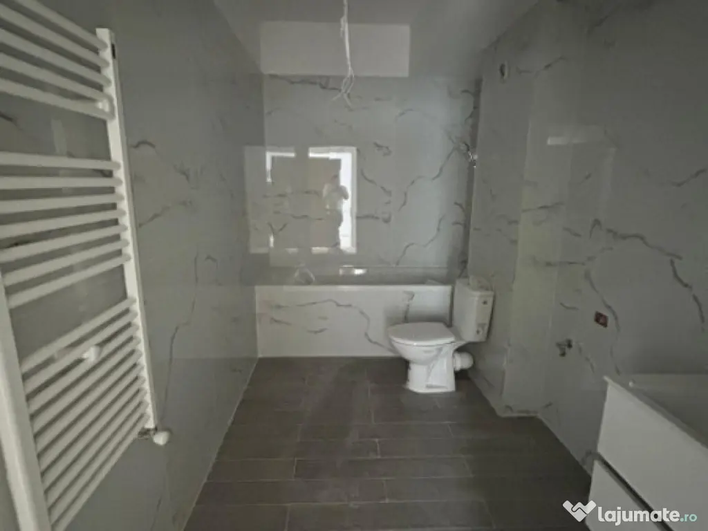 Apartament 3 camere zona TOMIS NORD - CAMPUS, Constanta 