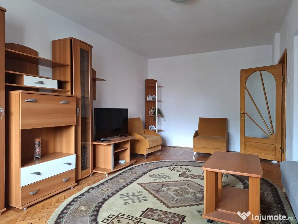 Apartament 2 camere de inchiriat 