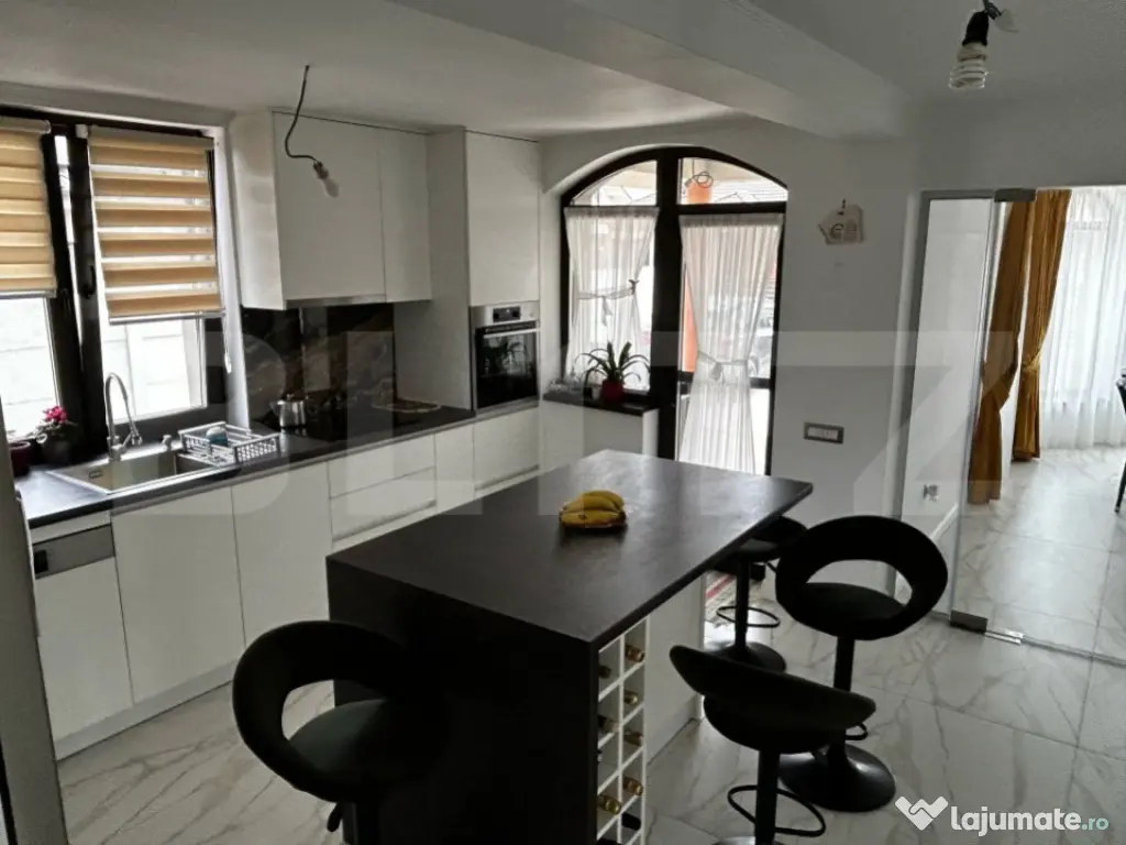 Casa noua de vanzare in Oradea, P+E si terasa de 25 mp