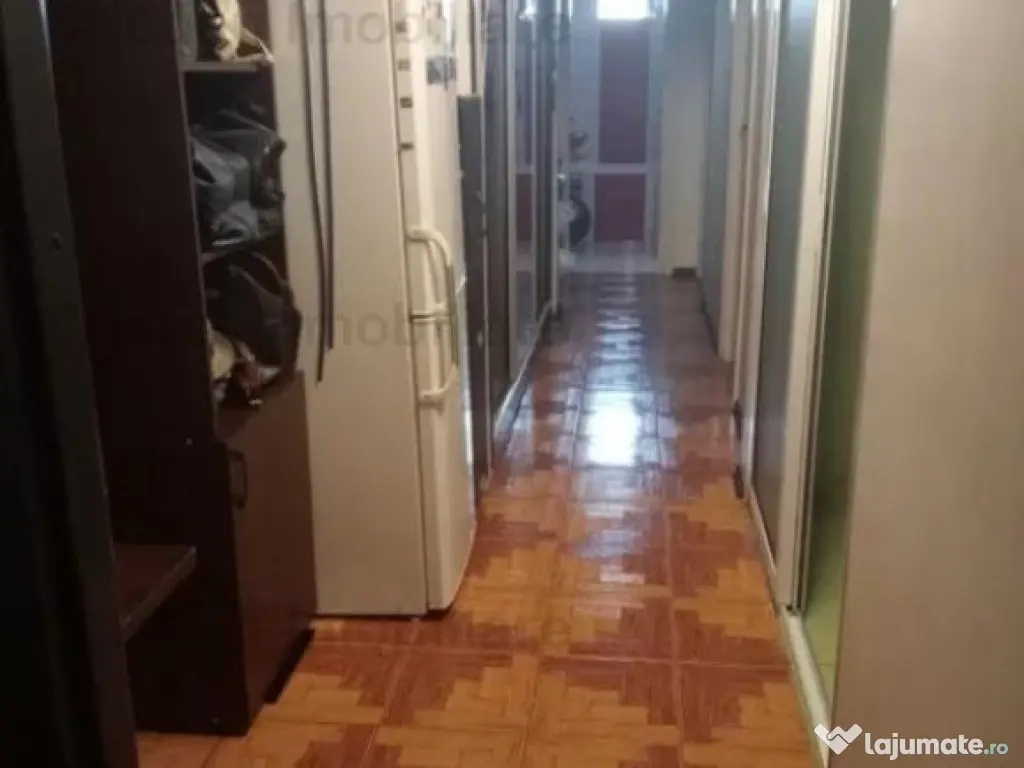 Ap 3 camere 70mp Plantelor etaj intermediar Decomandat conf 