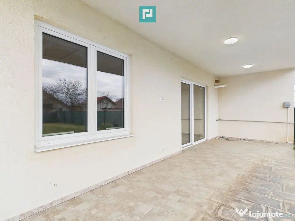 Duplex pe parter, 4 camere, Recaș