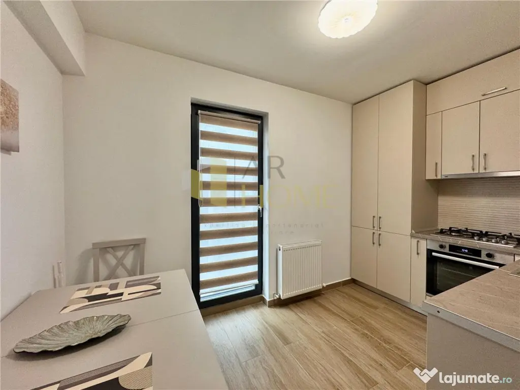 Garsoniera de lux, parcare privata, zona Cartier Albert, MR 