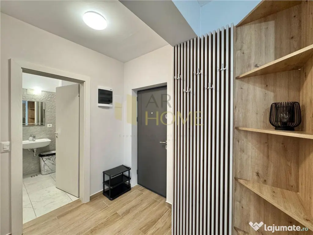 Garsoniera de lux, parcare privata, zona Cartier Albert, MR 