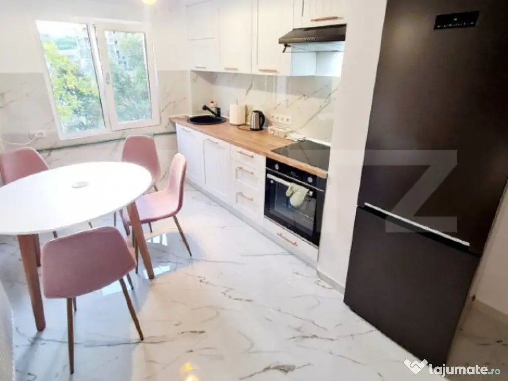 Apartament de vanzare, cu 3 camere, 70 mp, zona Manastur