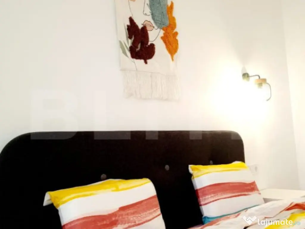 Apartament de vanzare, cu 3 camere, 70 mp, zona Manastur