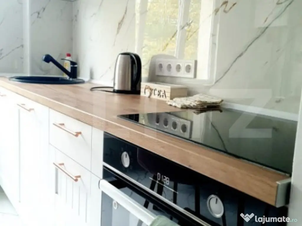 Apartament de vanzare, cu 3 camere, 70 mp, zona Manastur