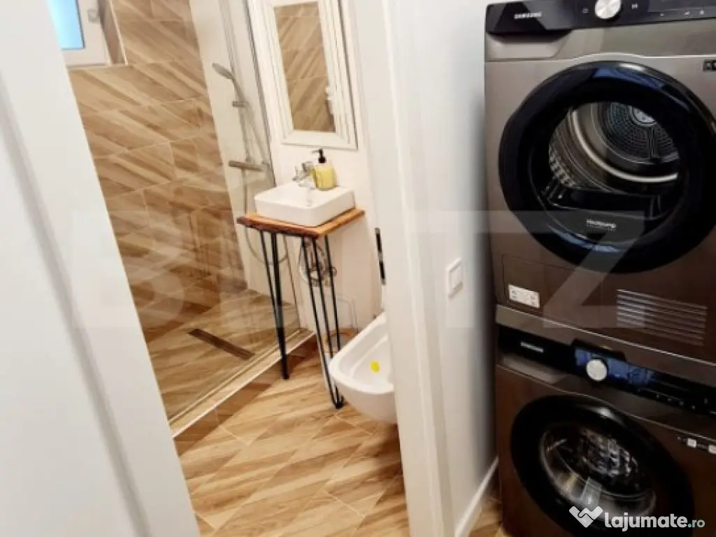 Apartament de vanzare, cu 3 camere, 70 mp, zona Manastur