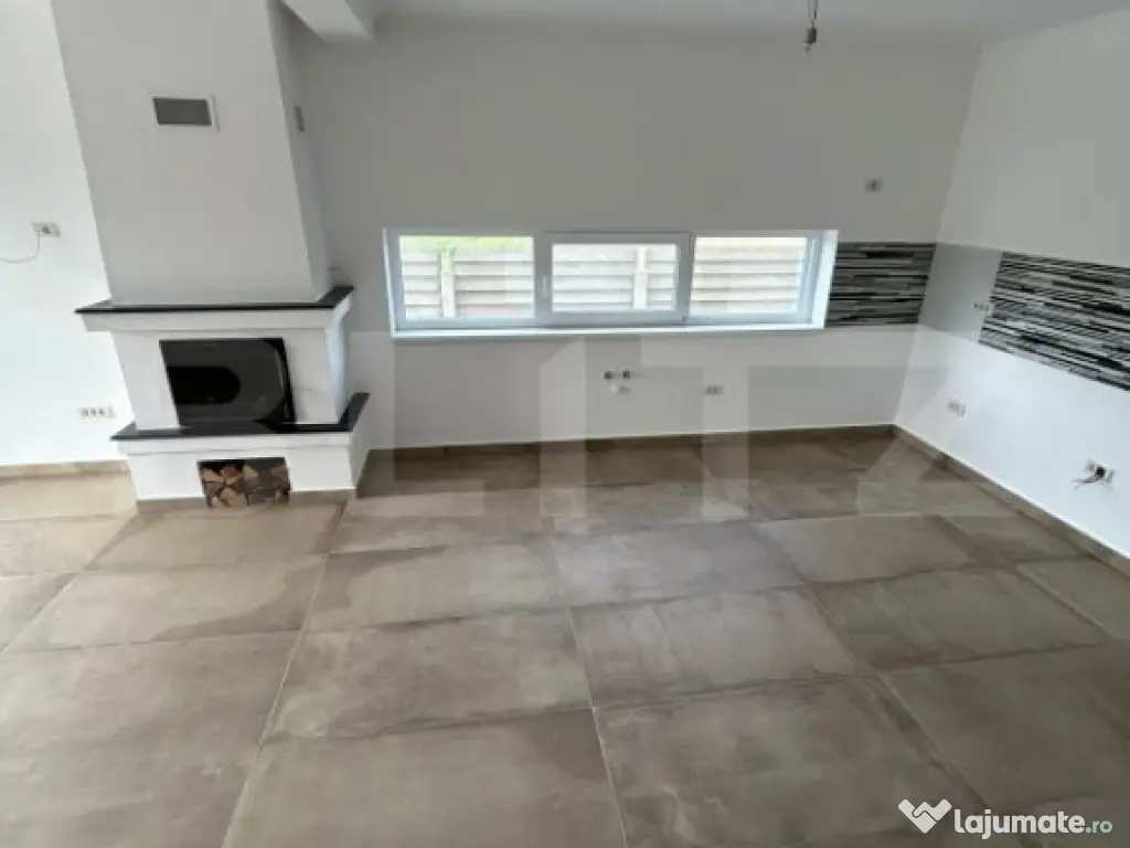 Duplex modern cu teren de 450 mp!