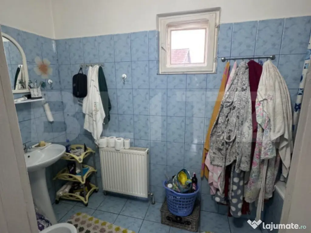 Casă 180 mp utili,grădină 2292 mp,la 3 km de Gherla ,oaz? 