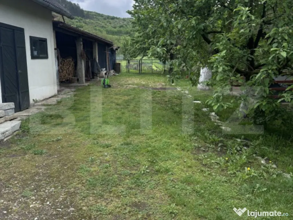 Casă 180 mp utili,grădină 2292 mp,la 3 km de Gherla ,oaz? 