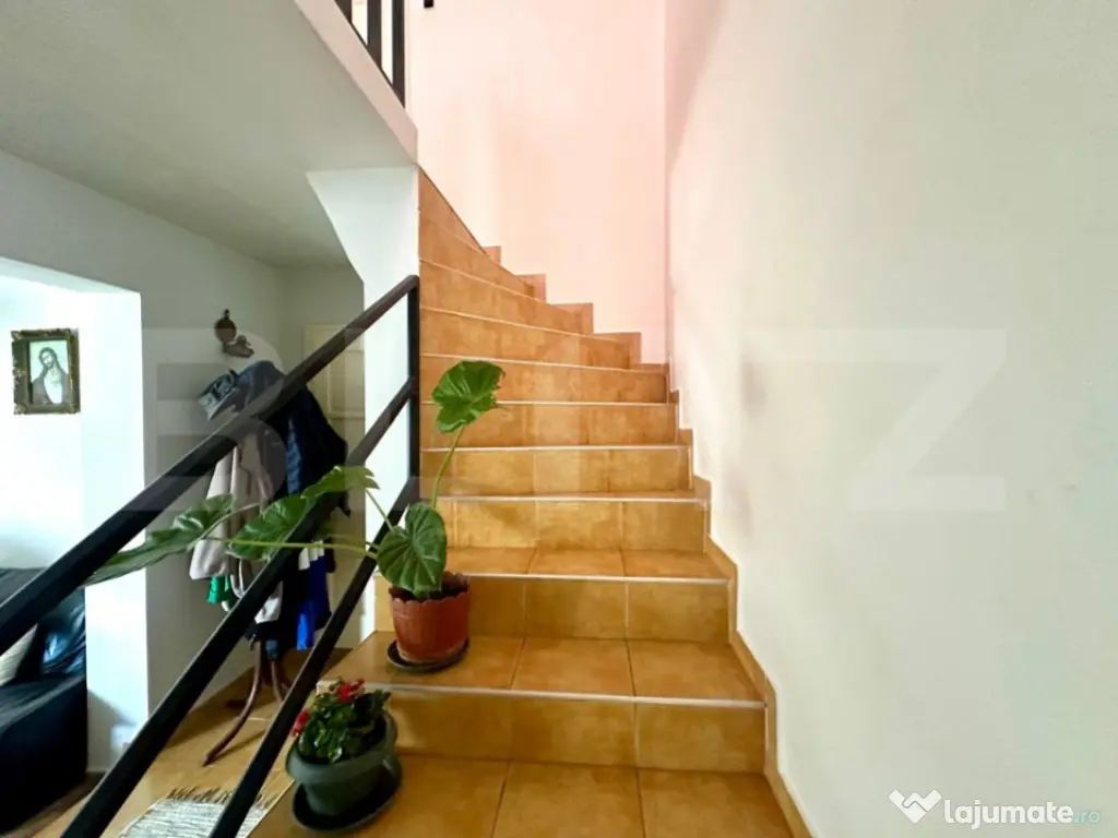 Casă 180 mp utili,grădină 2292 mp,la 3 km de Gherla ,oaz? 