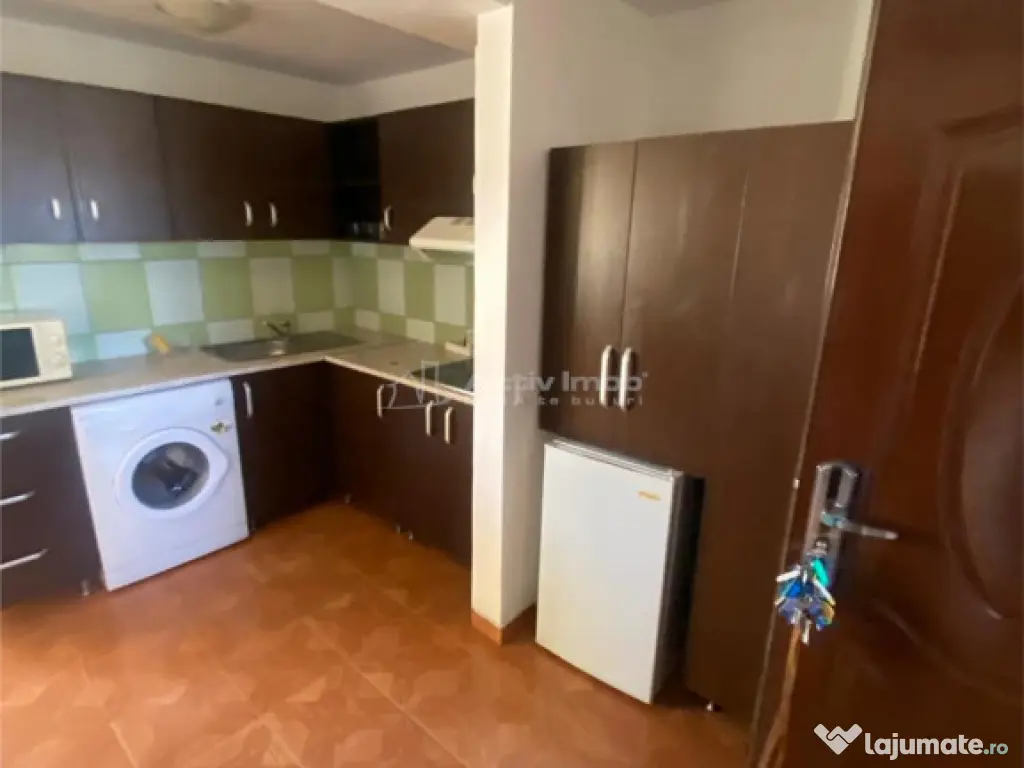 Studio de inchiriat zona Cfr