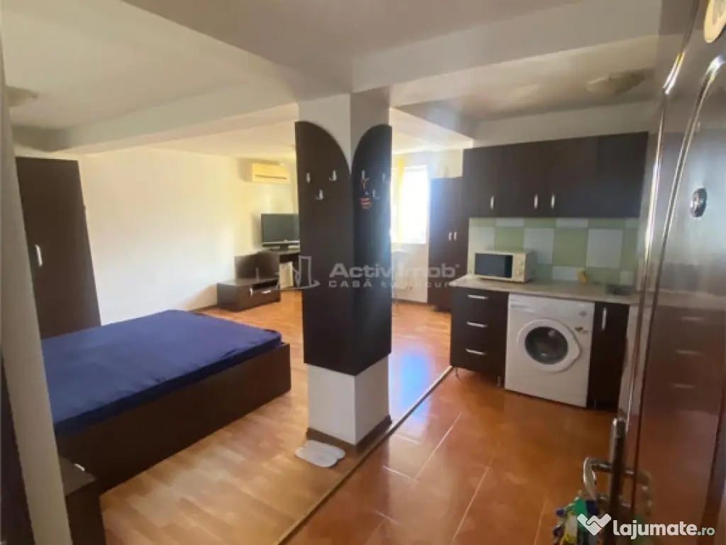 Studio de inchiriat zona Cfr