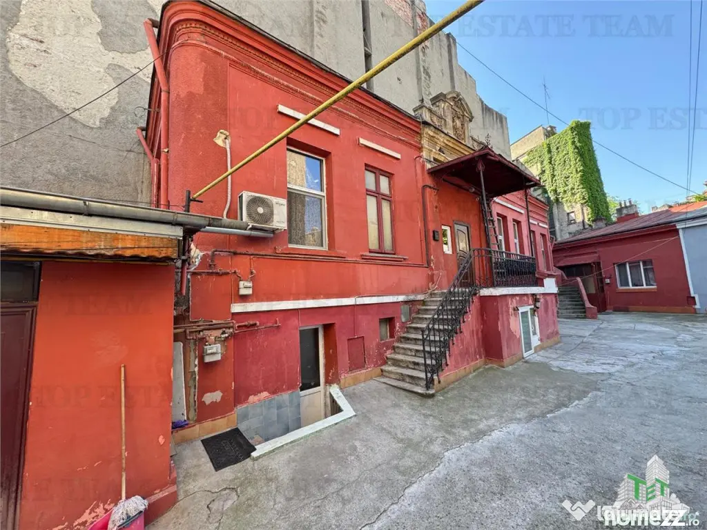 Apartament in vila de in zona Mosilor - Armeneasca