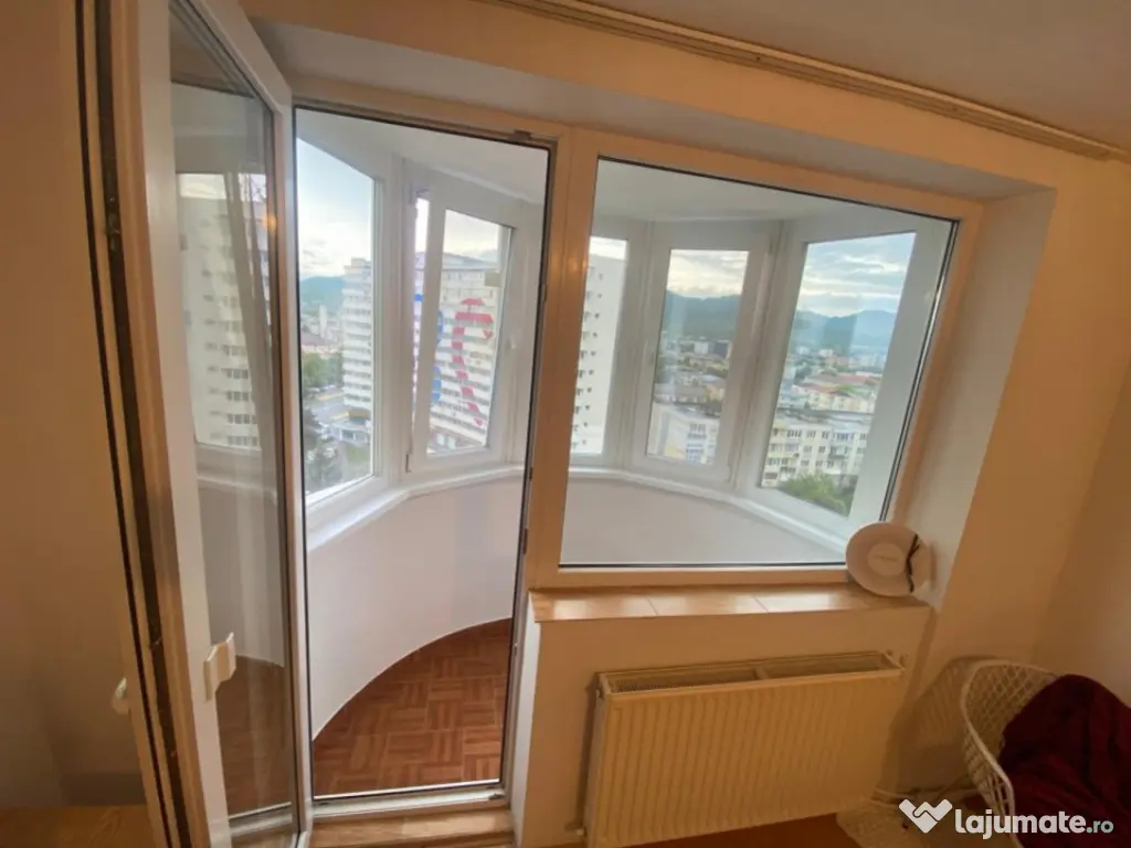 Apartament de vanzare, cu 2 camere, 46 mp, zona Garii