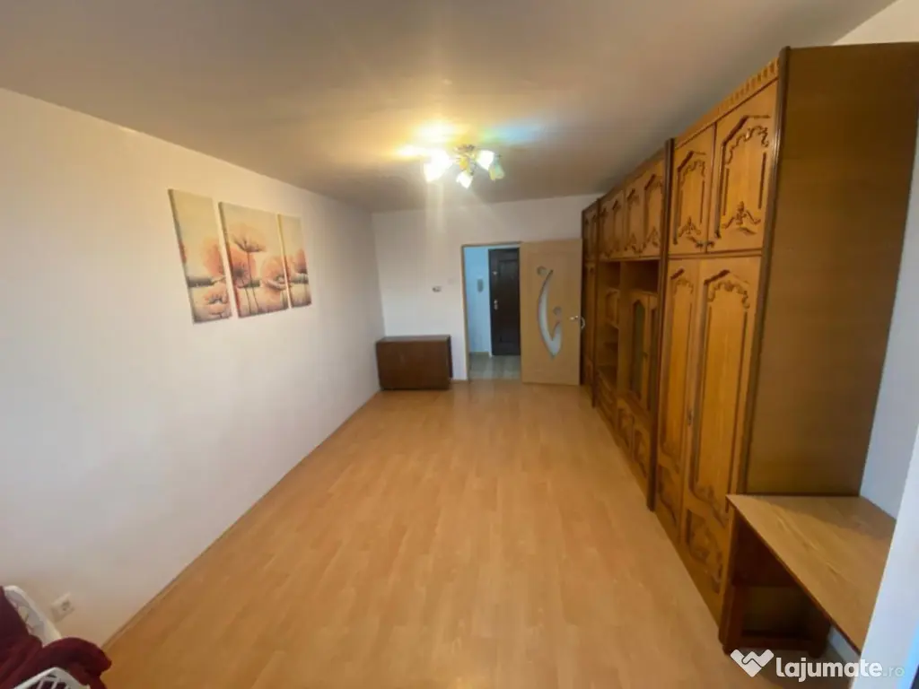Apartament de vanzare, cu 2 camere, 46 mp, zona Garii