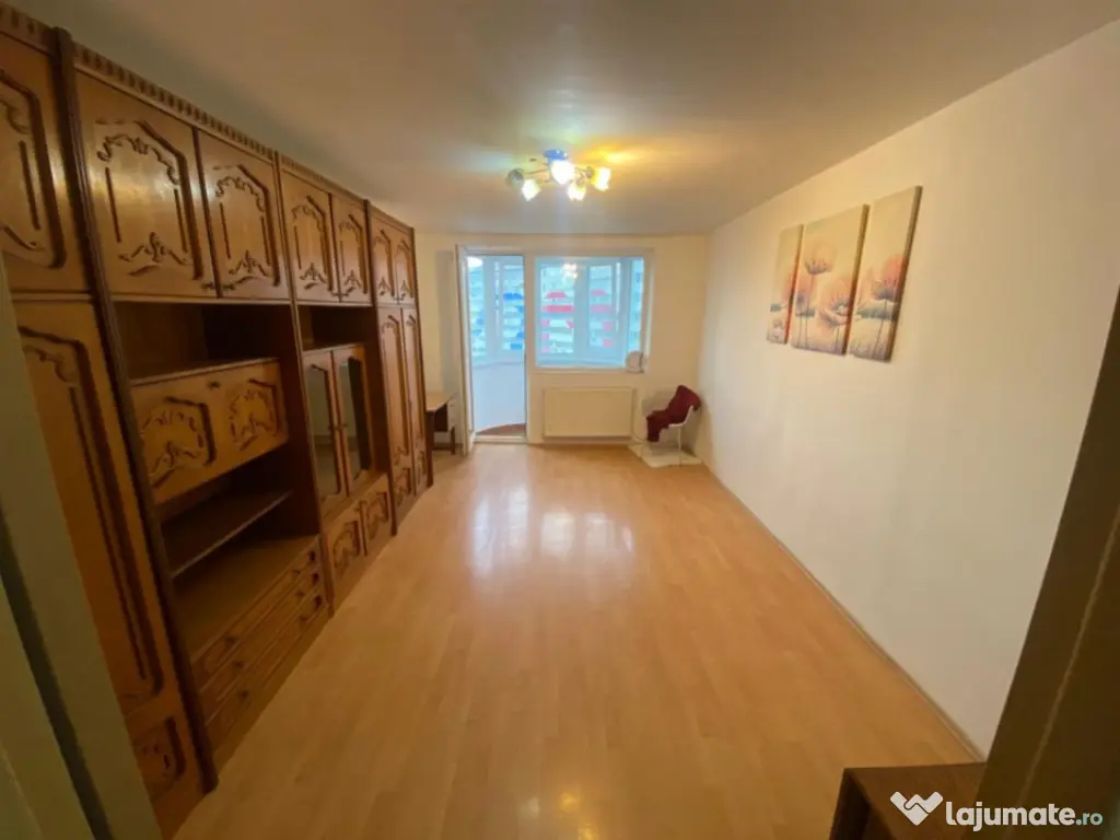 Apartament de vanzare, cu 2 camere, 46 mp, zona Garii