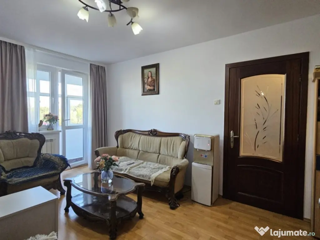 3 camere Basarabia -Stadionul National