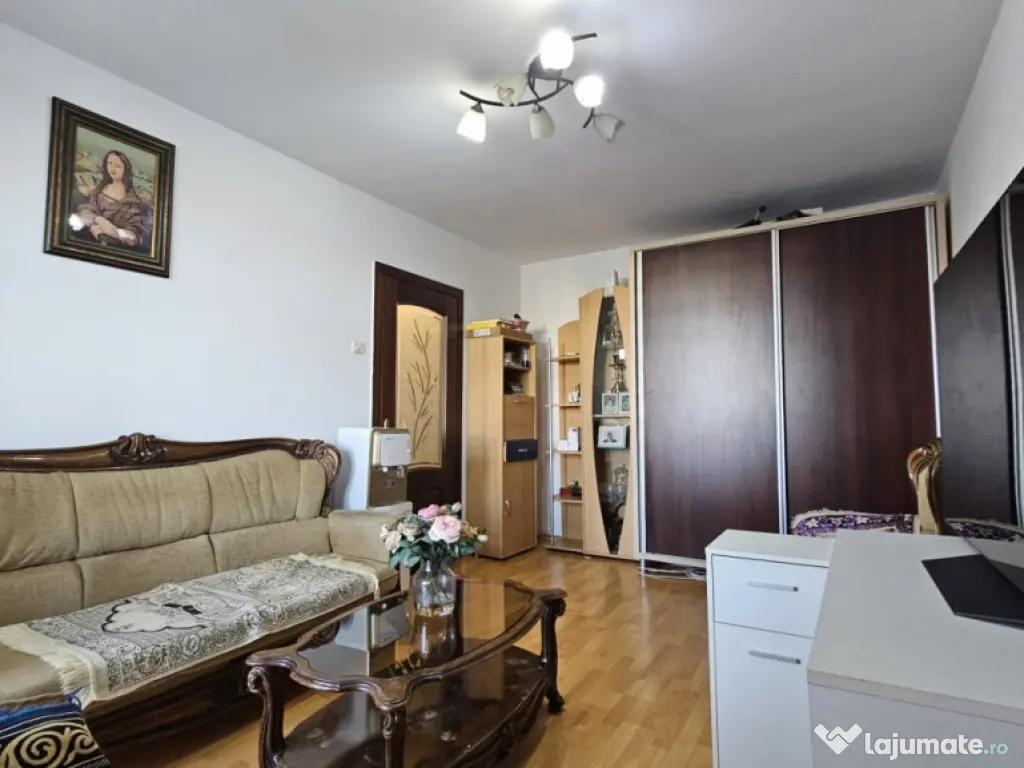 3 camere Basarabia -Stadionul National